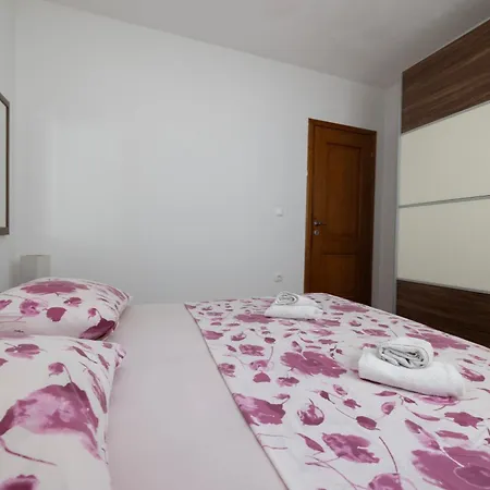 Apartment Apartman Pupily Makarska
